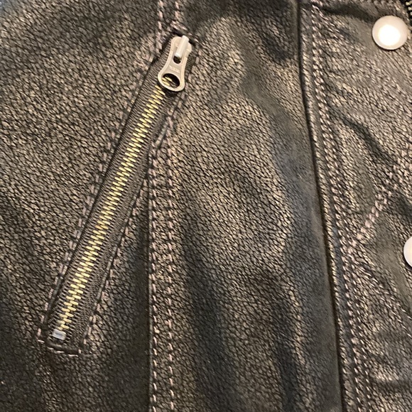 Danier Leather jacket - Picture 9 of 9